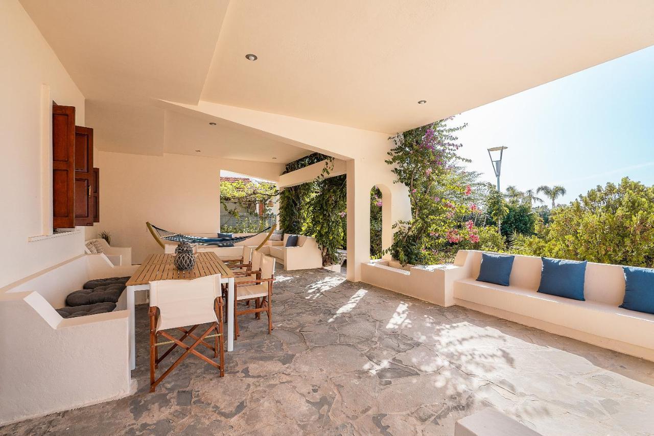 Amaryllis Beach Front House Rhodes City Екстер'єр фото
