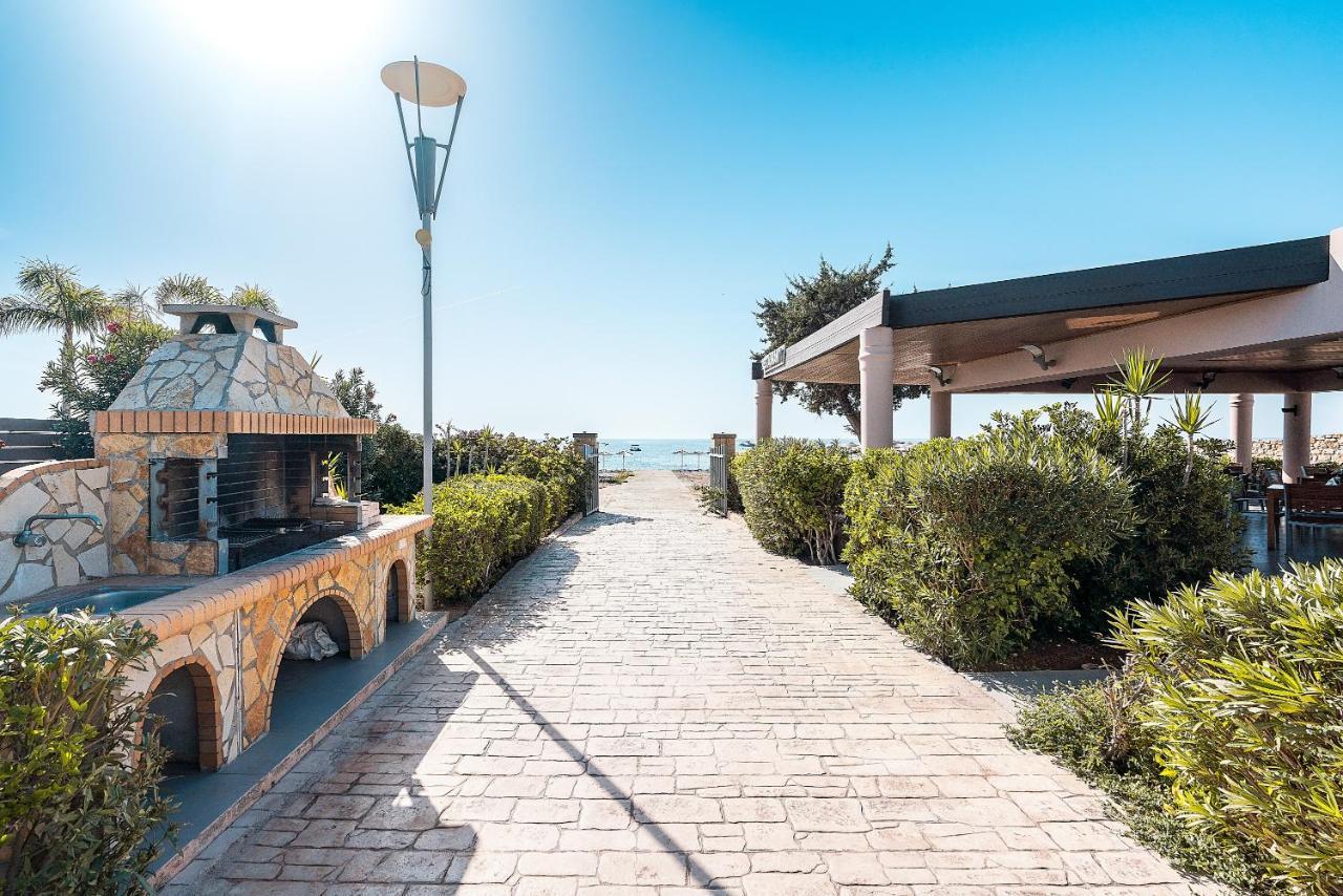 Amaryllis Beach Front House Rhodes City Екстер'єр фото